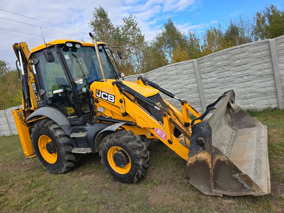 JCB  JCB 3CX AEC Joysticki -2015 rok-TYLKO 5600 godz.-cena: 200.000+vat cat
