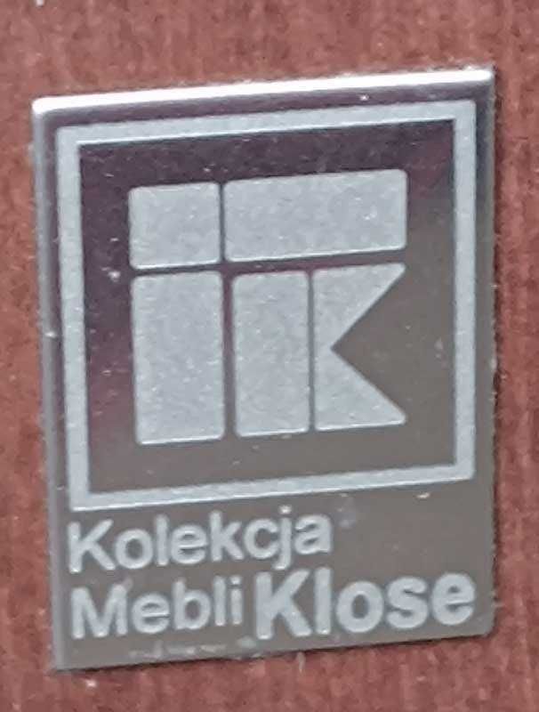Meble Klose: 2 x komoda/witryna oraz duży stół rozkładany