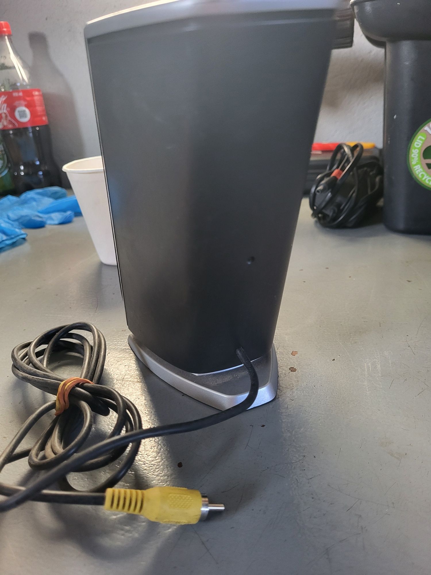 Głośnik z serii Logitech z2300