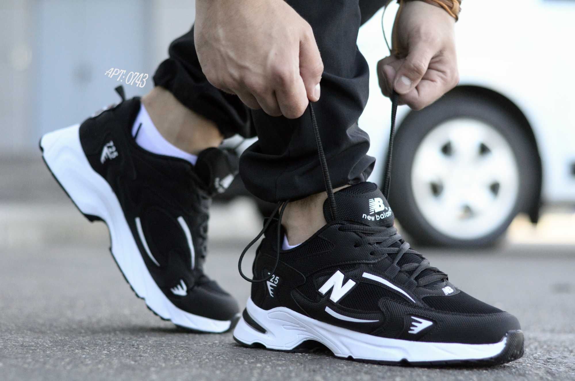 Кросівки New Balance 725 Black-white нью беленс чорні з білою підошвою