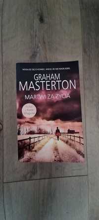 Martwi za życia Graham Masterton