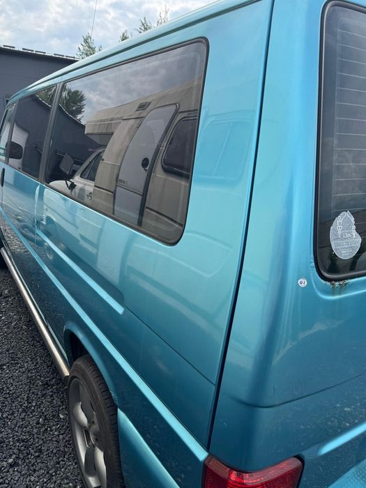 VW T4 caravelle, transporter 8 osobowy plus części