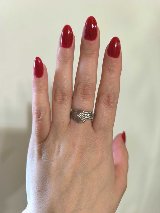 Срібні прикраси колечка підвіска сережки