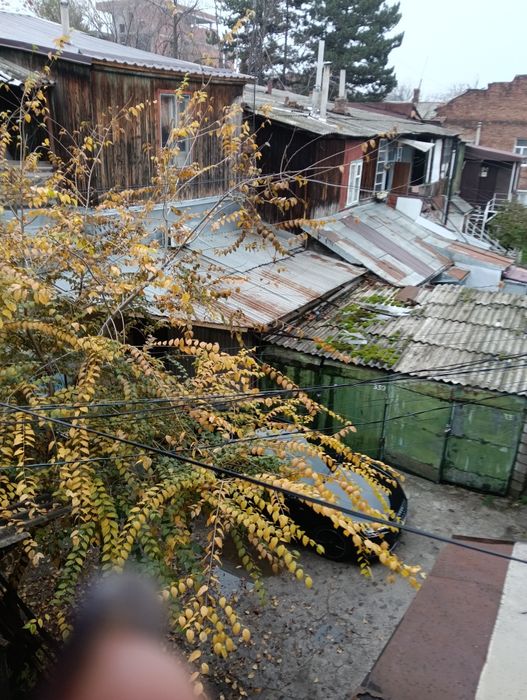 Продам 4х комнатную квартиру в центре Днепра