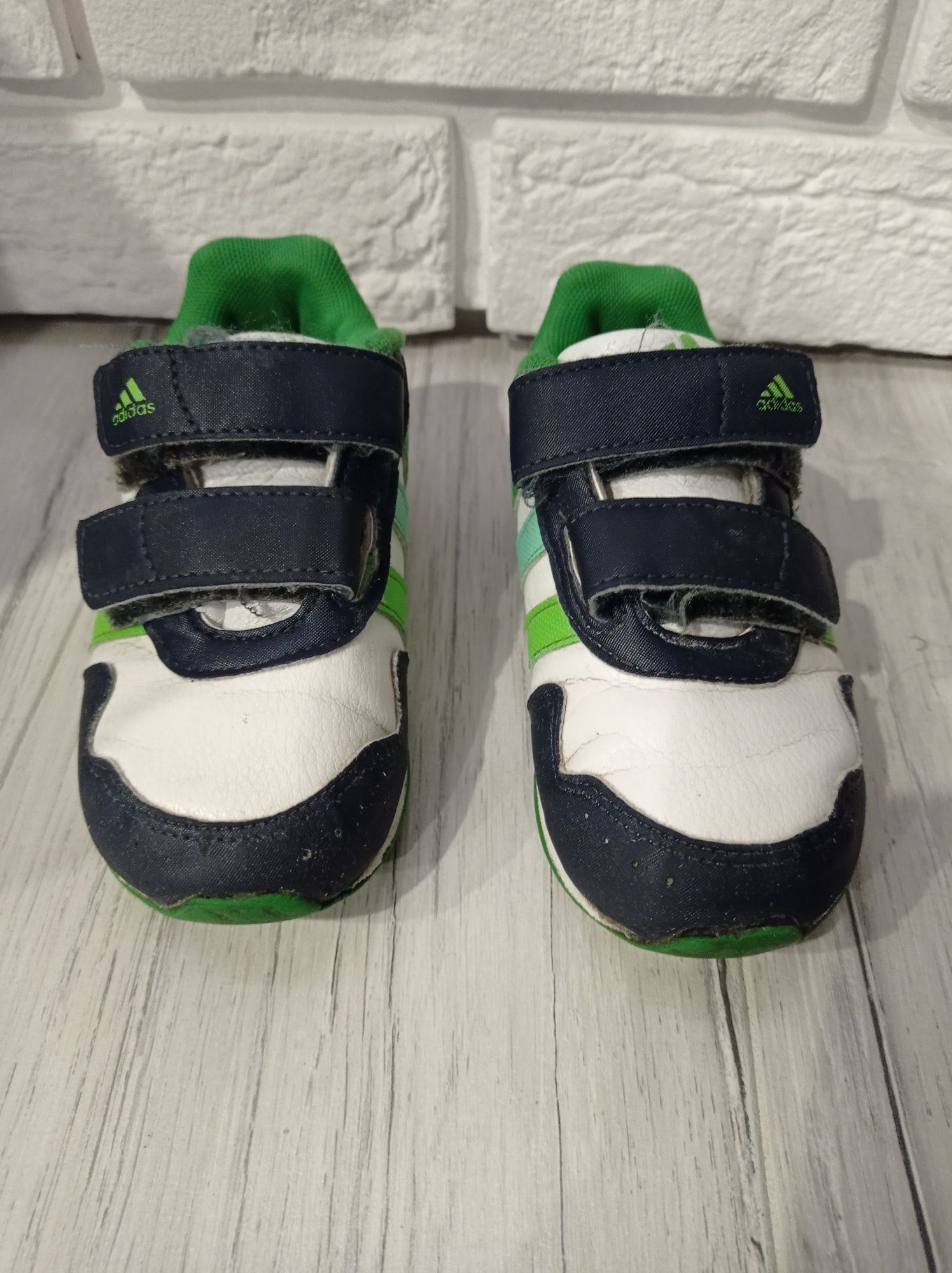 Skórzane buty sportowe Adidas, r. 24