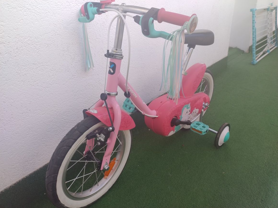 Rower dziecięcy dla dziewczynki. Btwin 500 Decathlonu 









Więcej