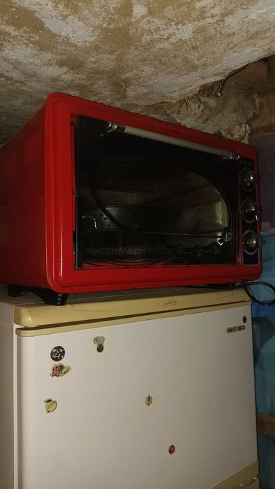 Электро духовка Saturn бу