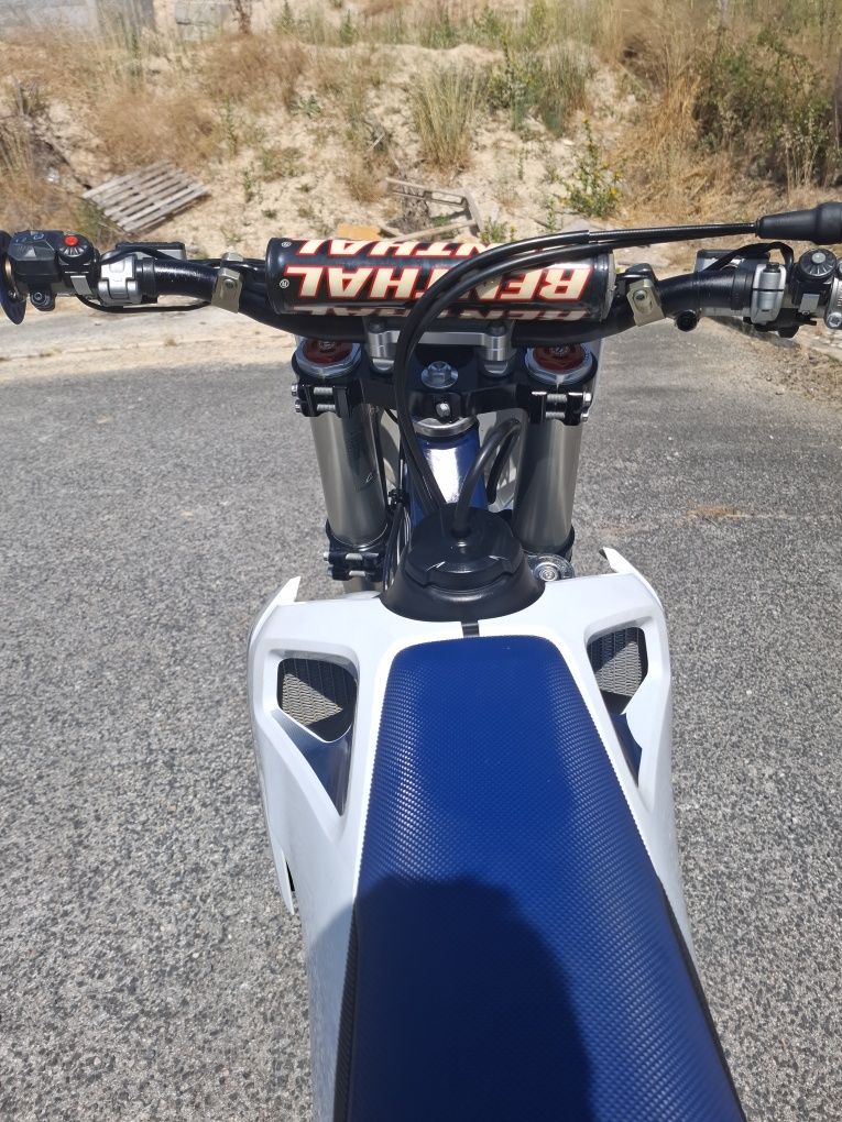 Husqvarna FC 250