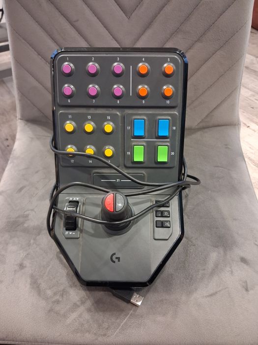 Zestaw Kierownica Logitech G Saitek Farm Sim Controler.