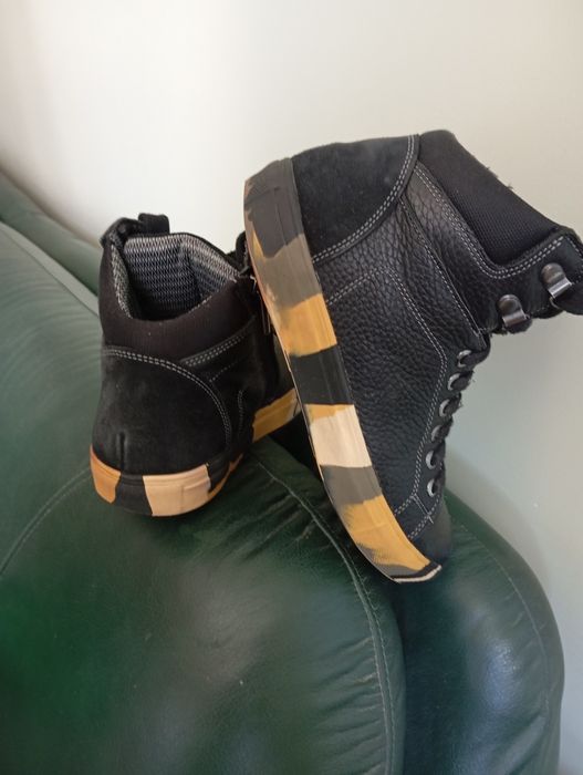 Шкіряні з утепленням термо,як нові,р.35