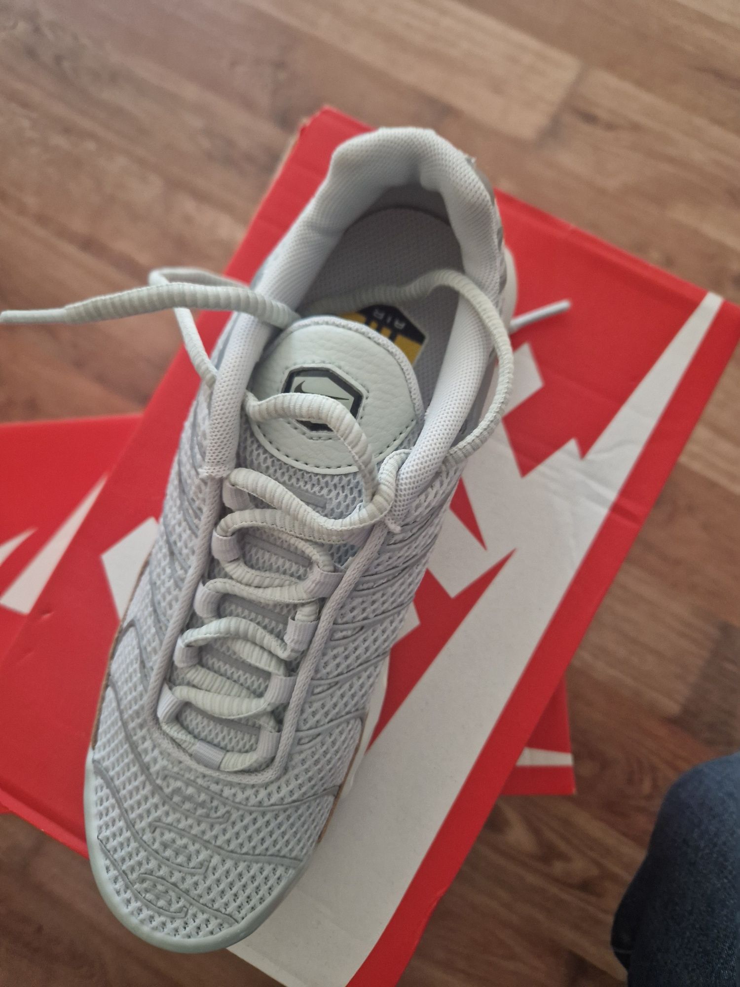 Жіночі кросівки Nike Air 8480