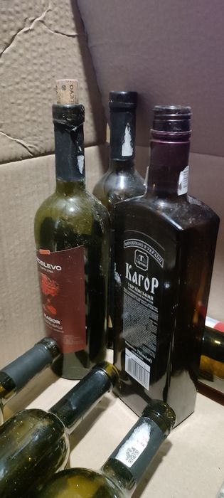 Вживані фляшки від кагору