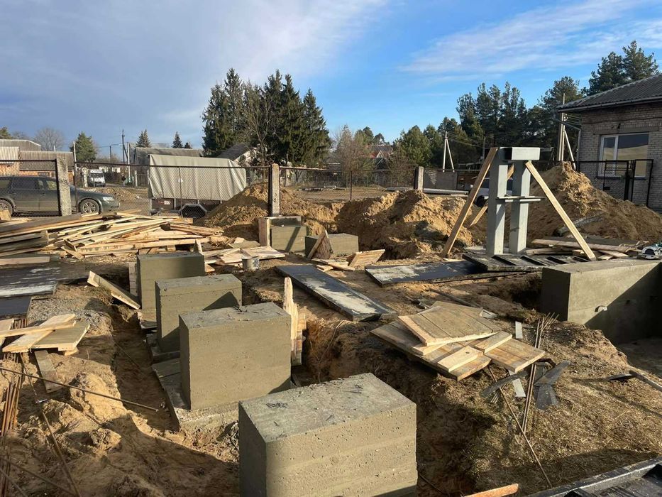 фундаменти/бетонні роботи