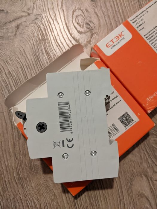 Трьохпозиційний перемикач ETEK 1P / 25A