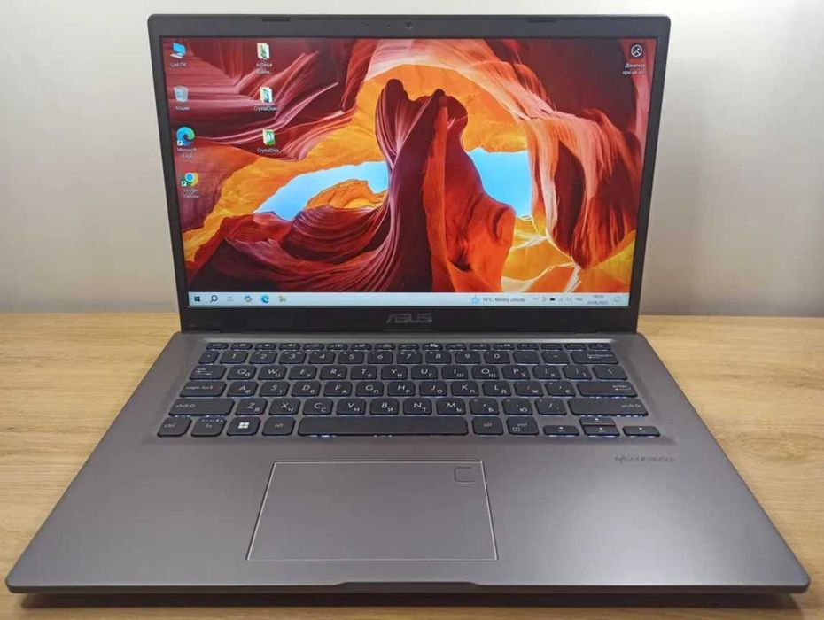 Ноутбук ASUS 15"/Core i5-8250/SSD 256GB/8GB/Отличное Состояние/