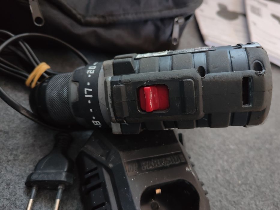 Wkrętarka Parkside PERFORMANCE PBSPA 12 B2 dwie baterie  + ładowarka