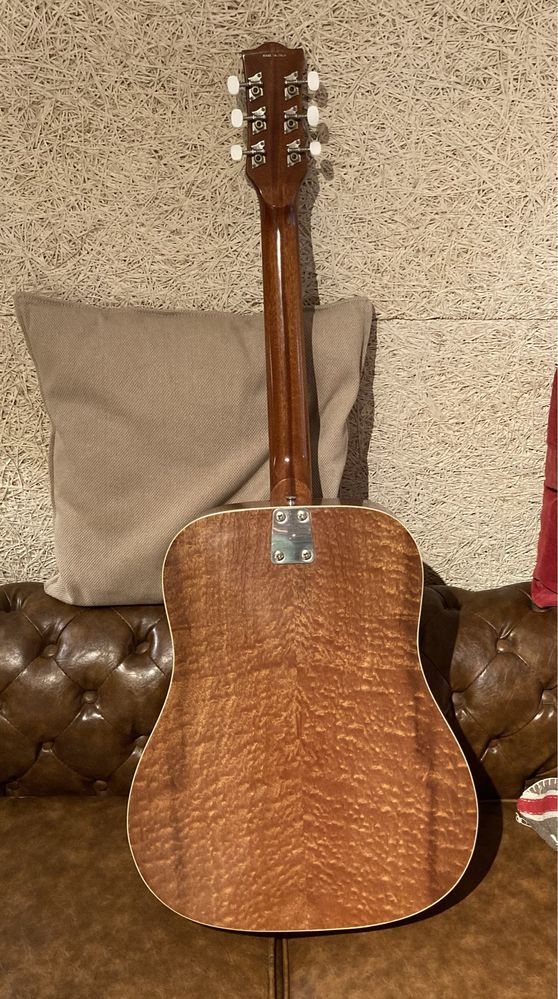 Guitarra acústica Eko Ranger 6 (circa 1973)