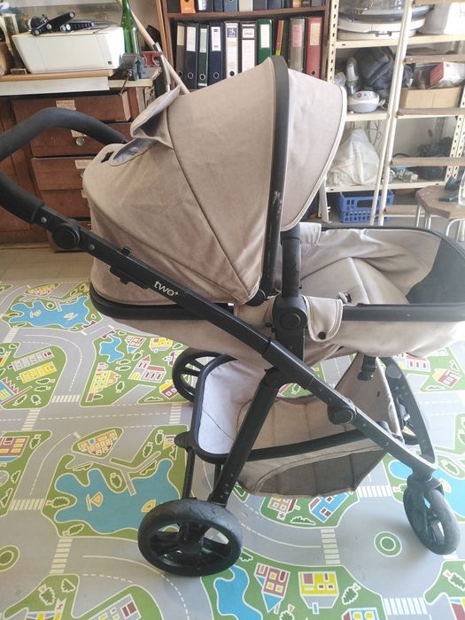 Carrinho de Bebé