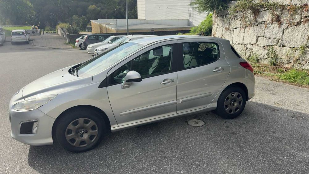 Peugeot 308 1.6 ano 2011