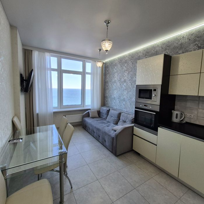 Аркадия. Каманина 16 а. 44 жем.2 ком.люкс. прямой вид моря