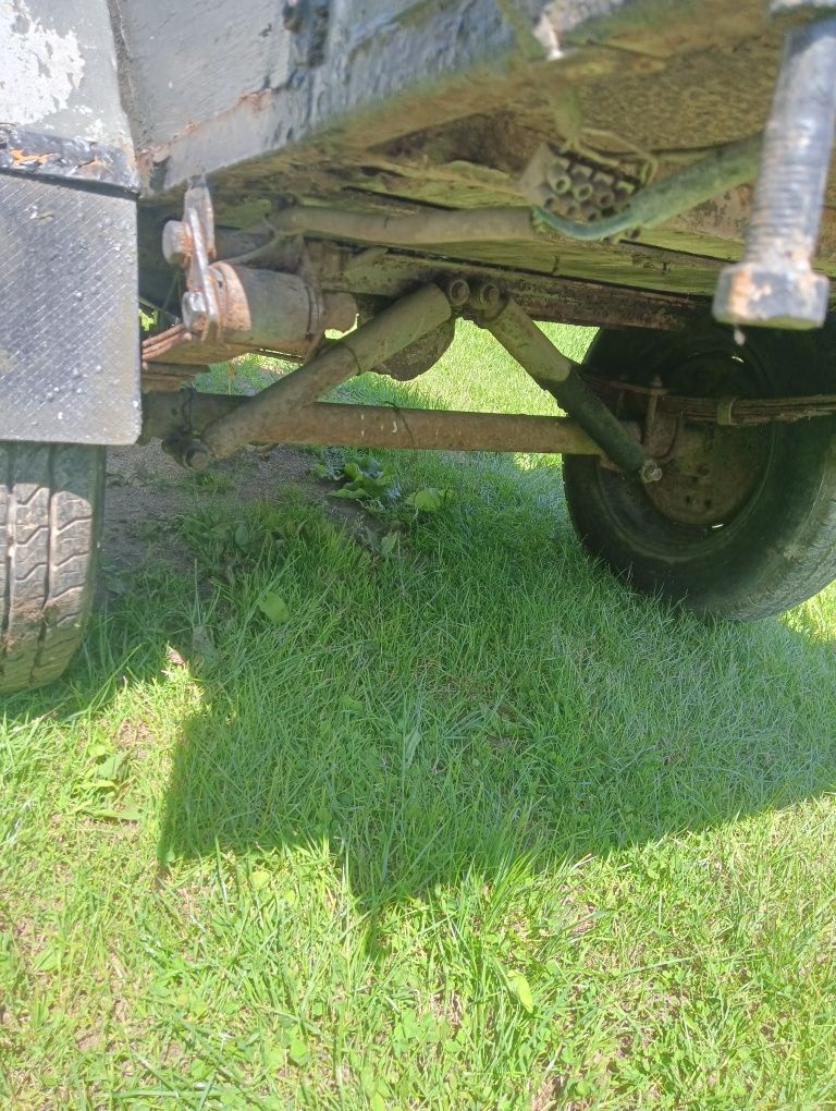 Przyczepka lekka