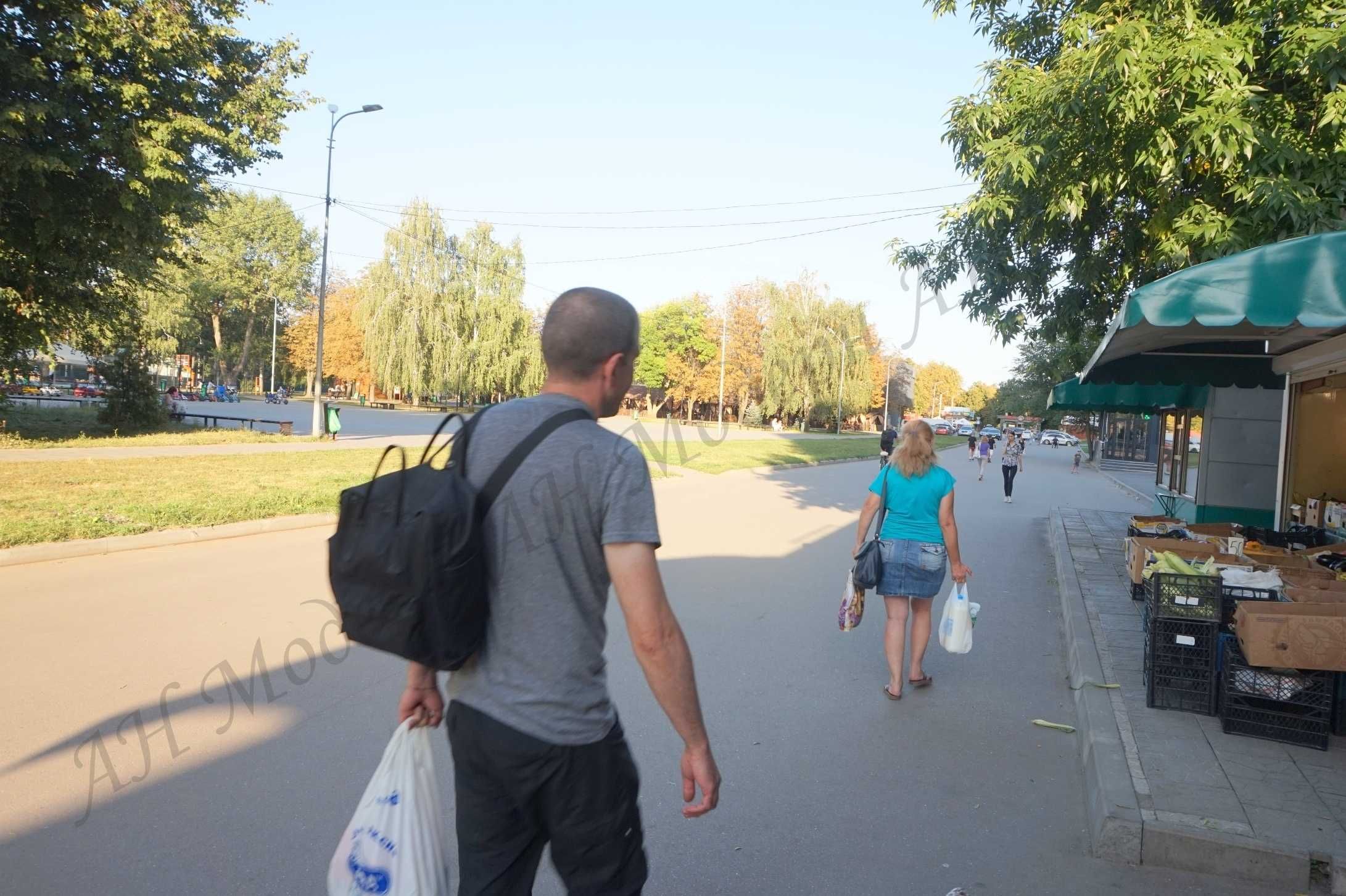 Продаж павільйону на Стадіонному проїзді Харків