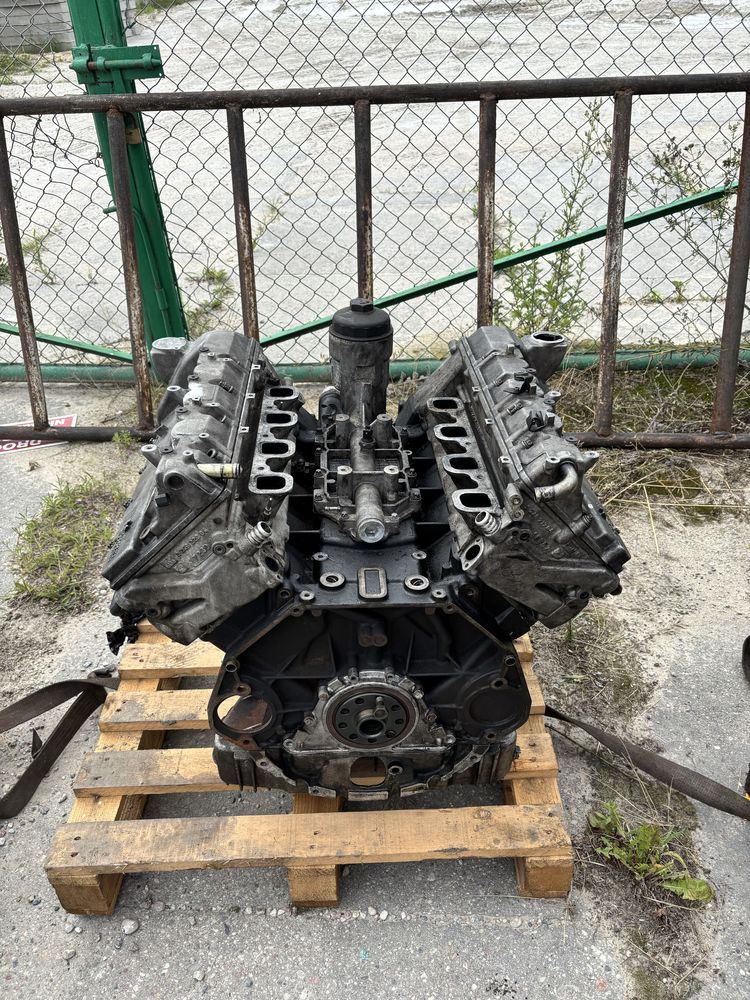 Silnik BMW e65 740d 2004 przytarte panewski