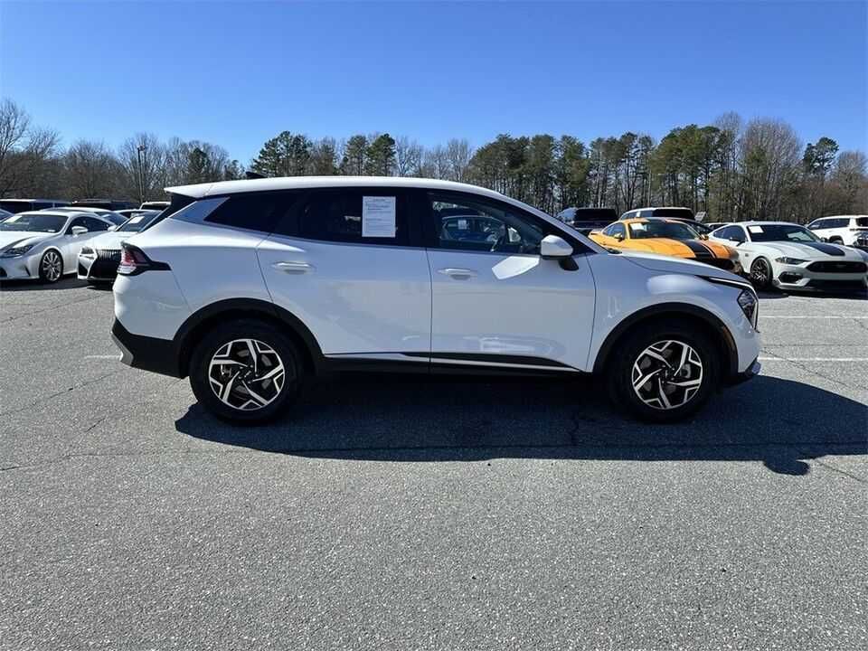 2023 Kia Sportage LX