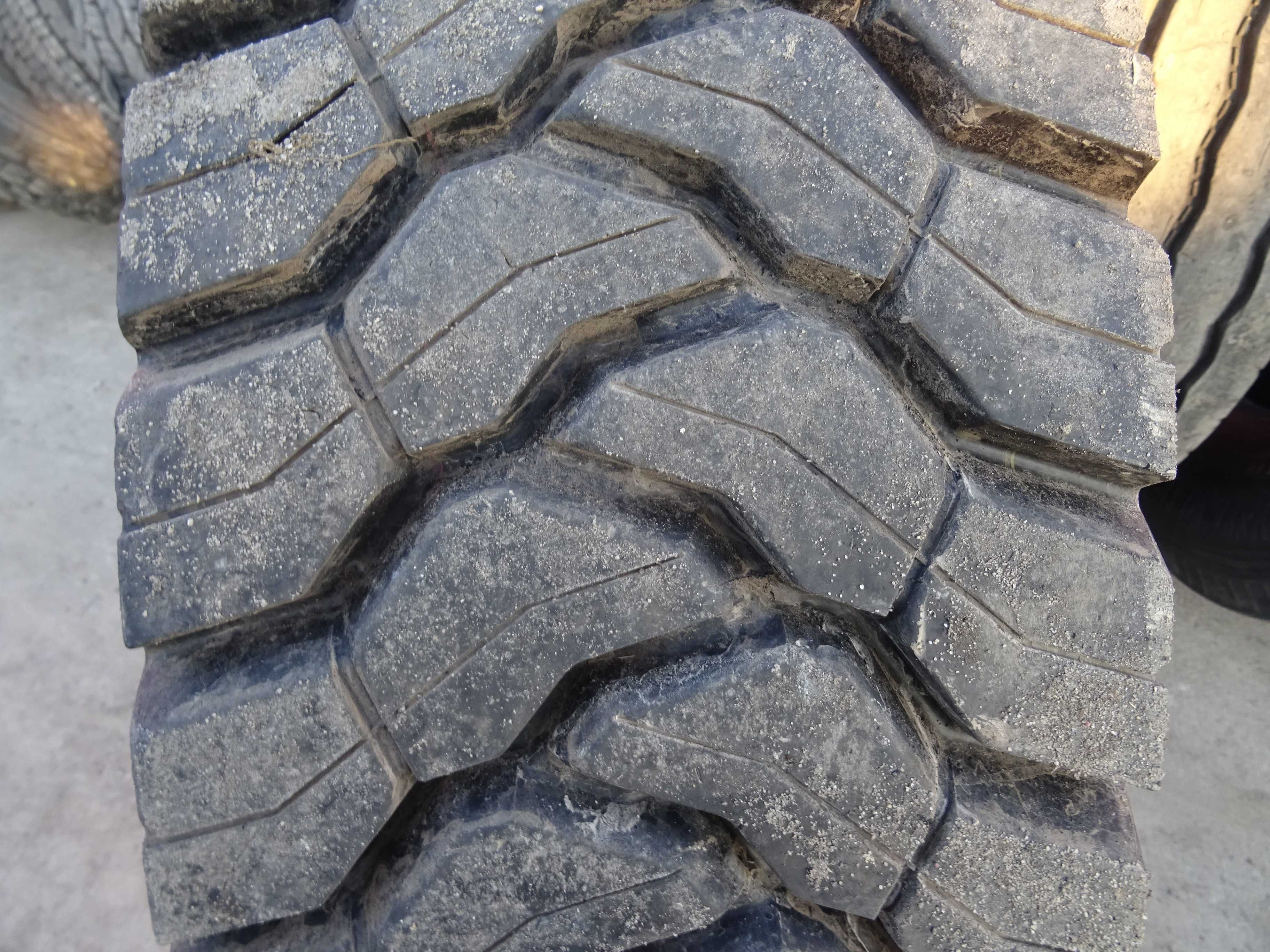 Opona 295/80R22.5 CONTINENTAL CONTI Croos Trac HDC (900 netto)