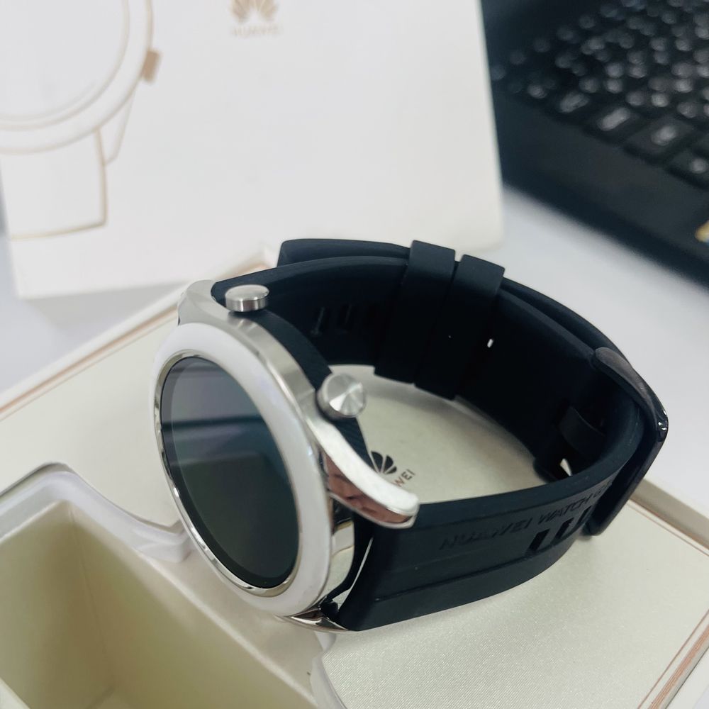 Смарт годинник Huawei GT Elegant 42mm