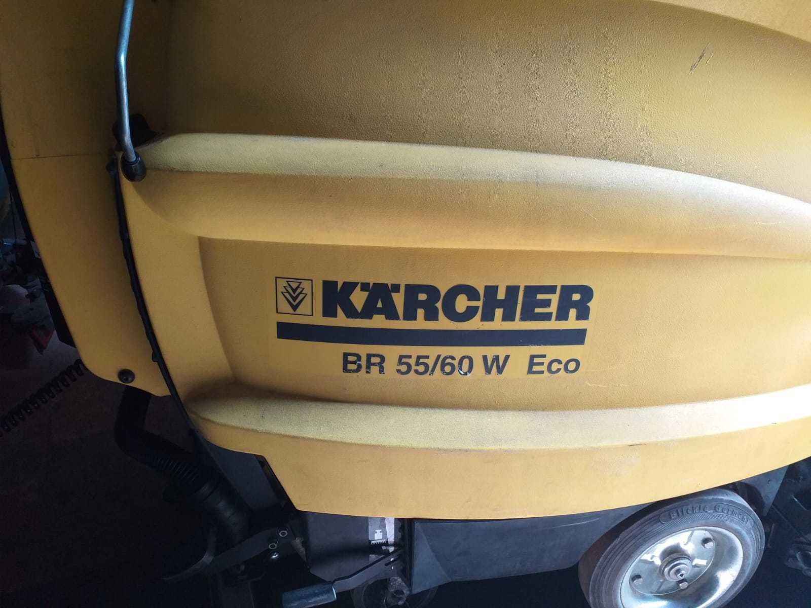 Lavadora de pavimentos Karcher