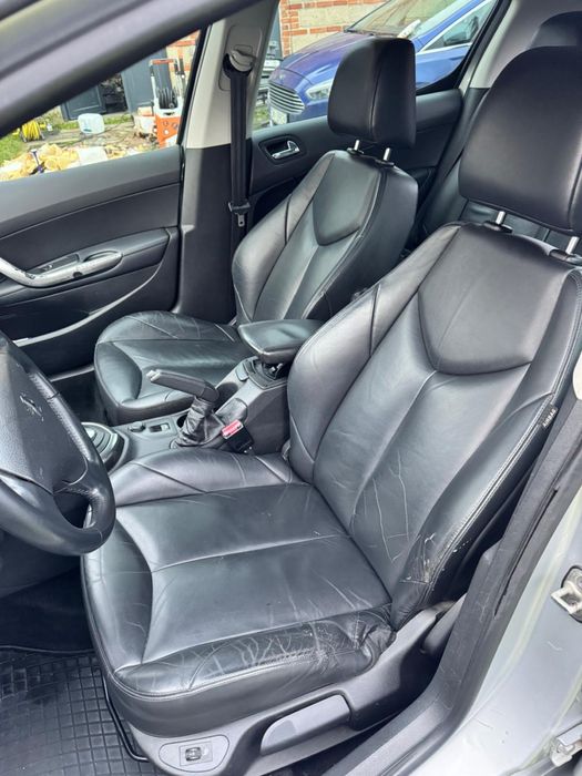 Peugeot 308 2.0 hdi automat najbogatsza wersja . Bardzo długie opłaty