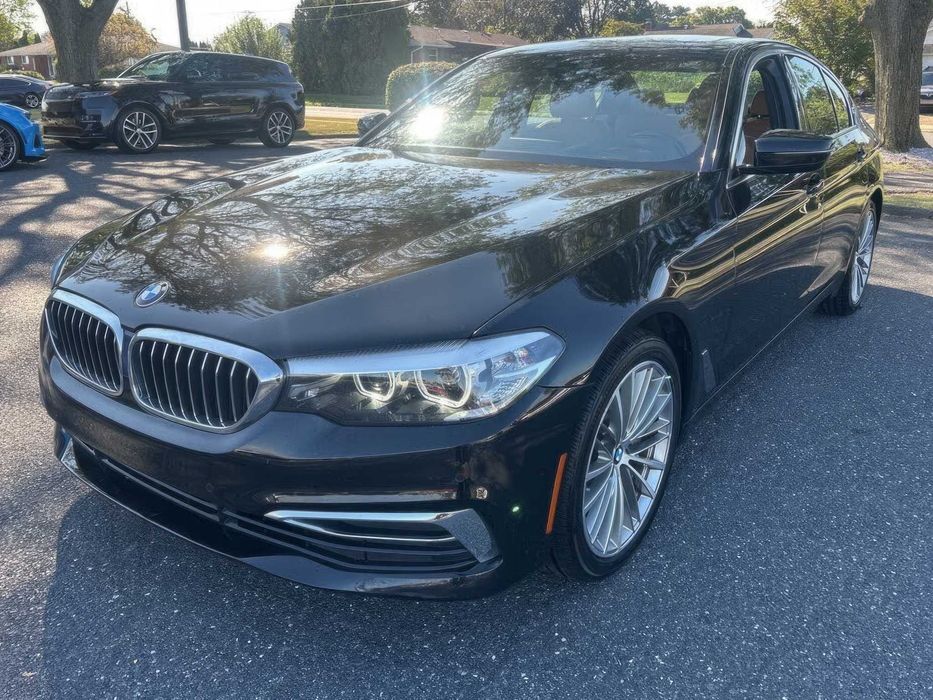 BMW 5 Series 530i xDrive      2020