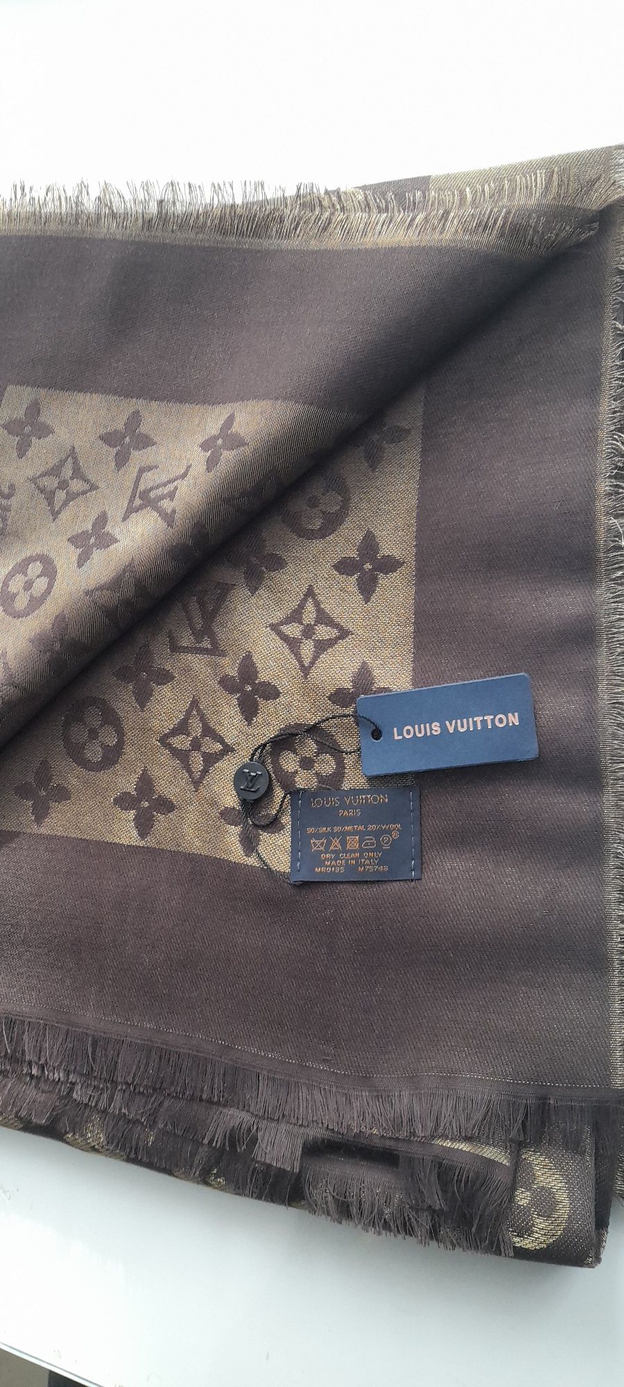 Chusta Louis Vuitton lv. Brązowa