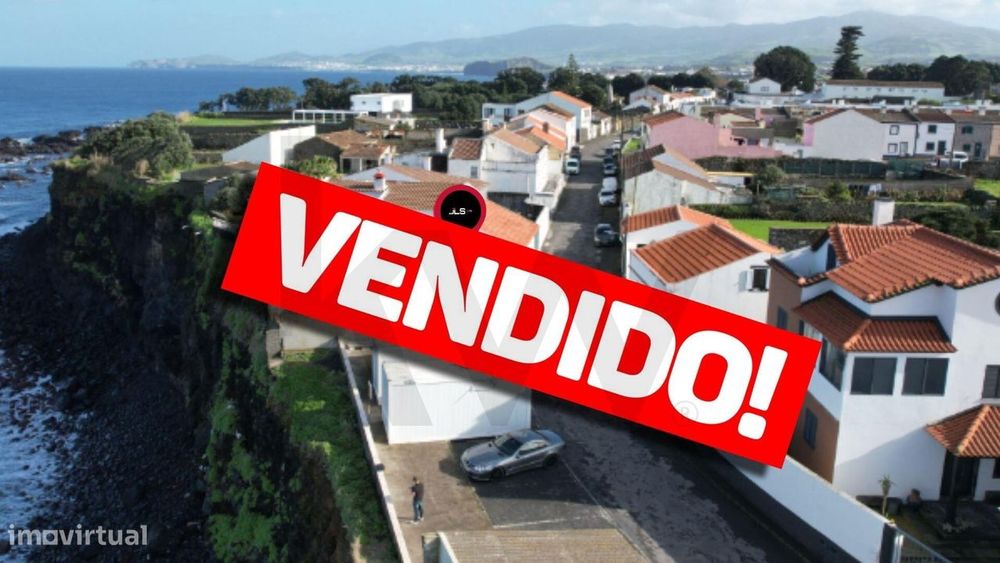 Moradia Beira Mar, Ideal para investimento, Calhetas, Ribeira Grande,