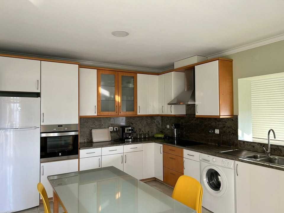 Quarto em Moradia (Braga)