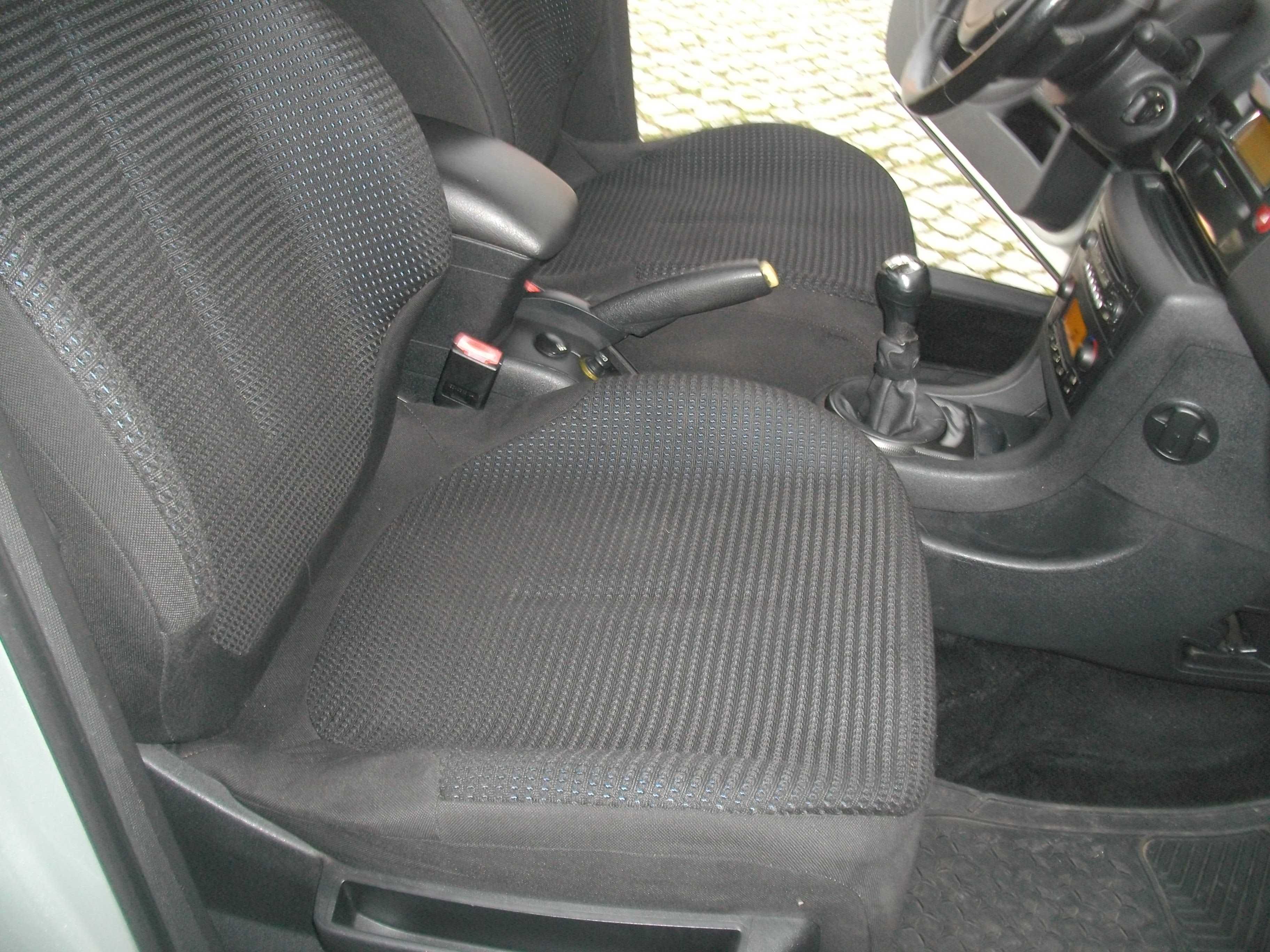 Citroen C4 1.6HDI 110CV de 2005 Impecável
