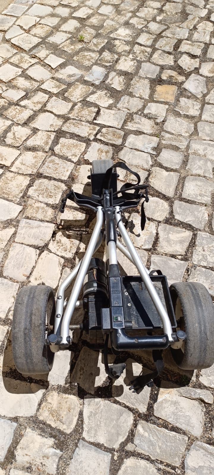 Golfe- Carrinho de golfe Kaddy eléctrico