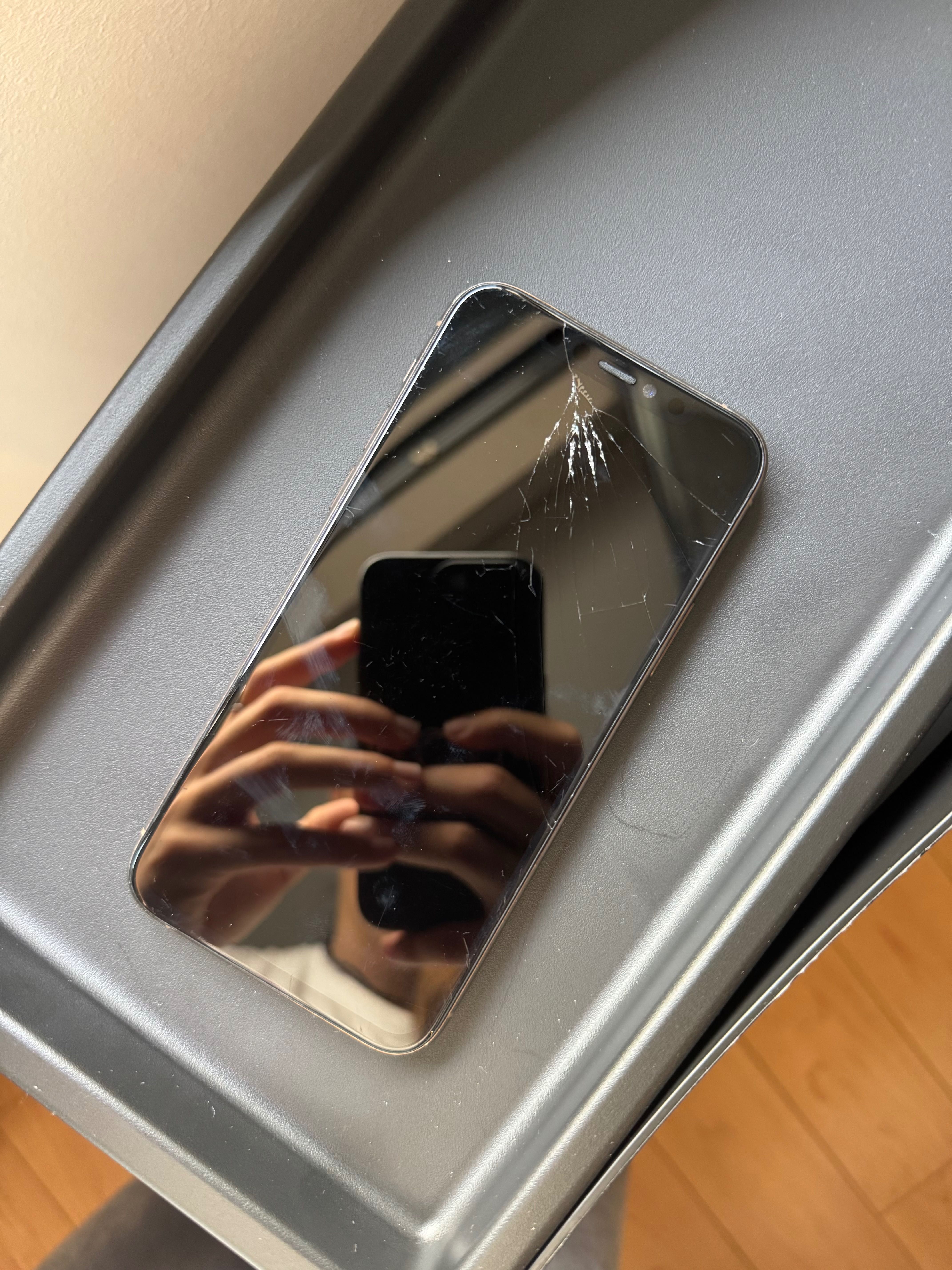 IPhone 11 pro (GOLD)