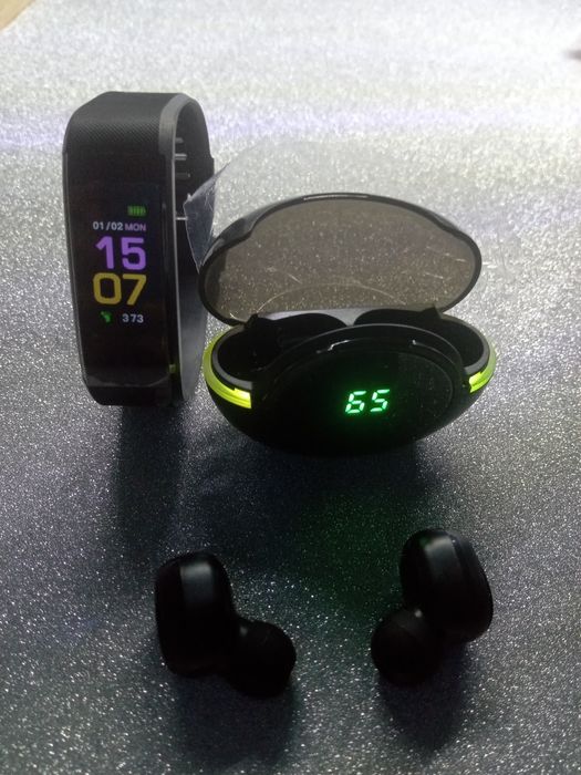 Zestaw zestaw Smart zegarek/opaska i słuchawki Bluetooth