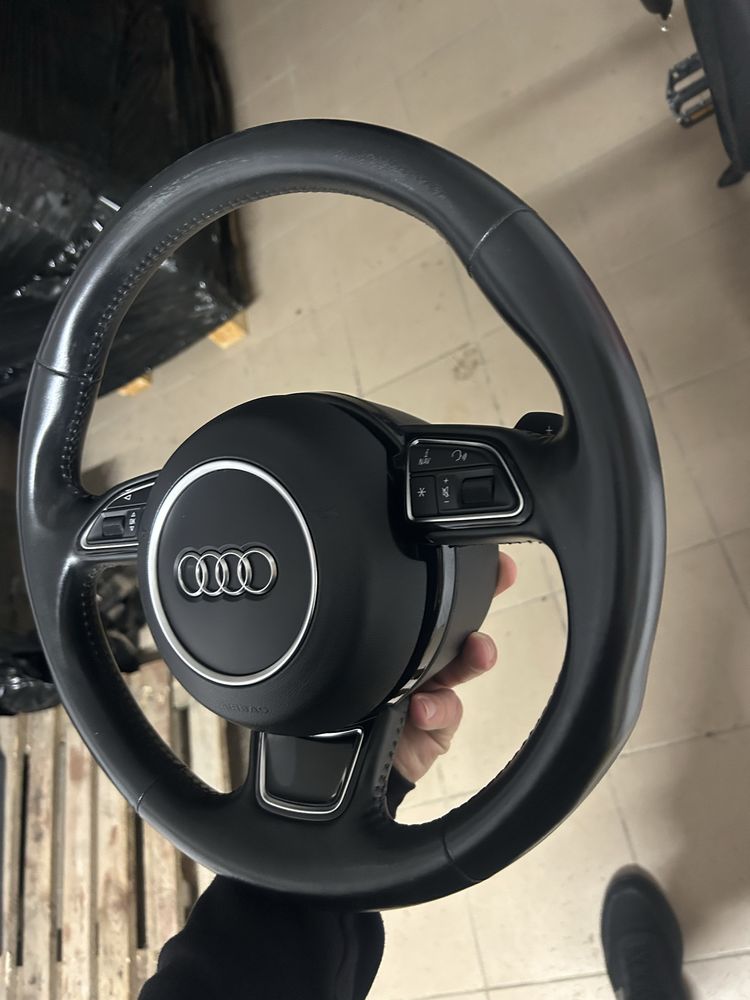 Kierownica z lopatkami Audi A6 C7 A7 komplet stan idealny