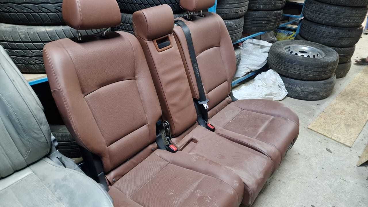Продам сидіння до БМВ (задні)