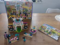LEGO friends 41367 Konie skoki przez przeszkody Stephanie
