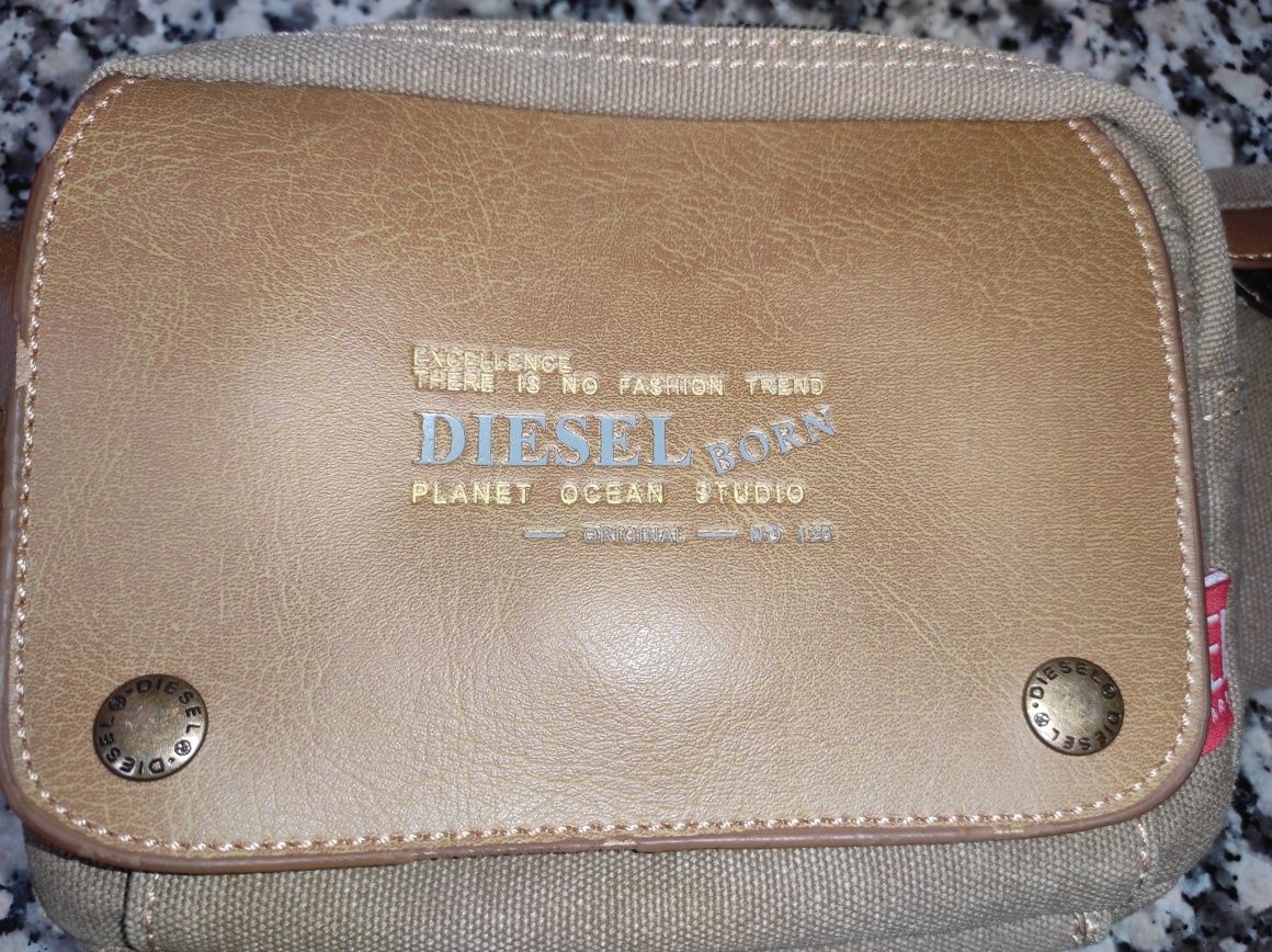 Bolsa marca Diesel