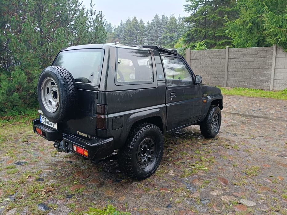 Daihatsu feroza 4x4 hak zdrowy!!
