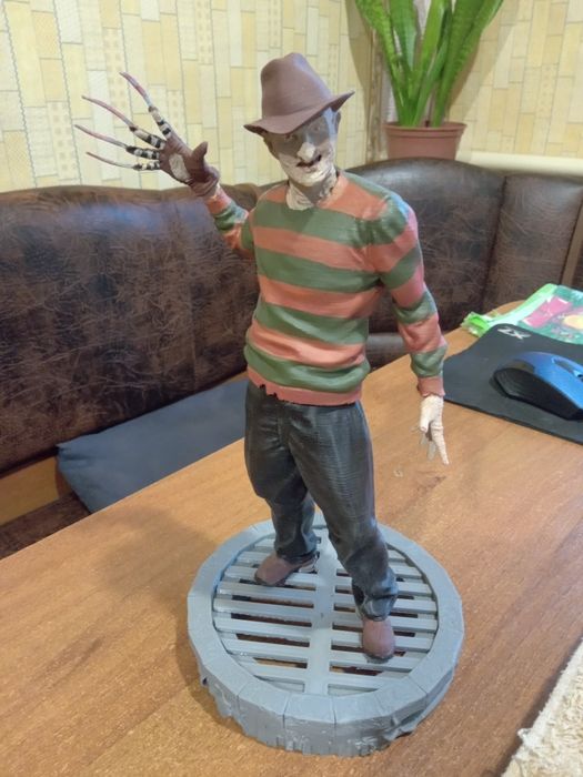 Фігурка Фреді Крюгера 27 см 3D друк