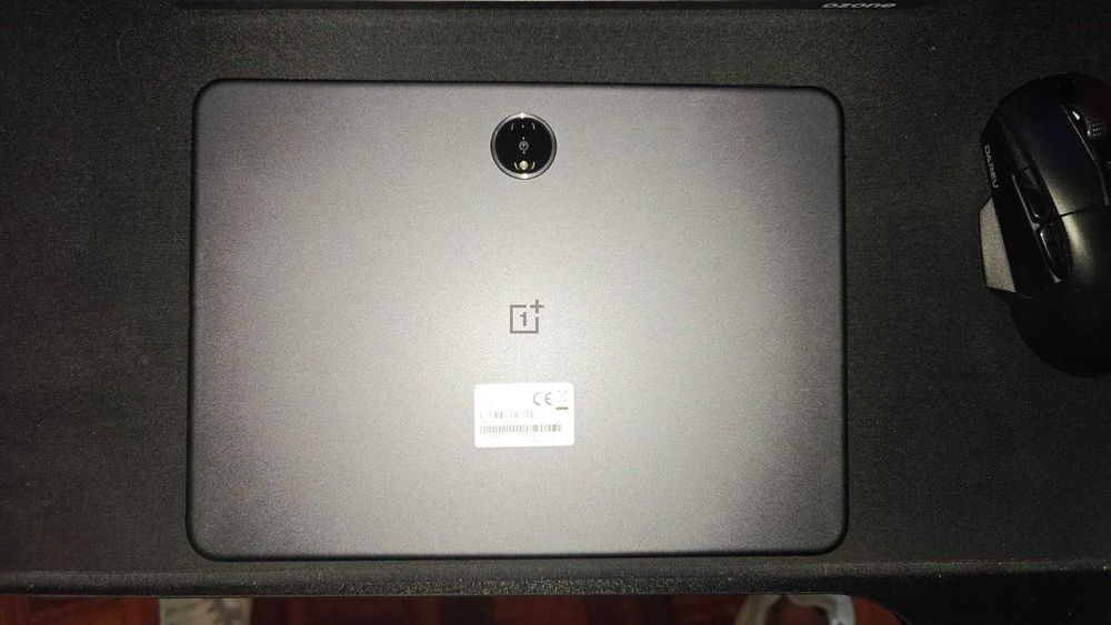 OnePlus Pad 2 — 12GB/256GB — 12,1" 3K 144Hz — Imaculado + Capa-stand
