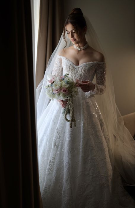 Весільна сукня Yedyna