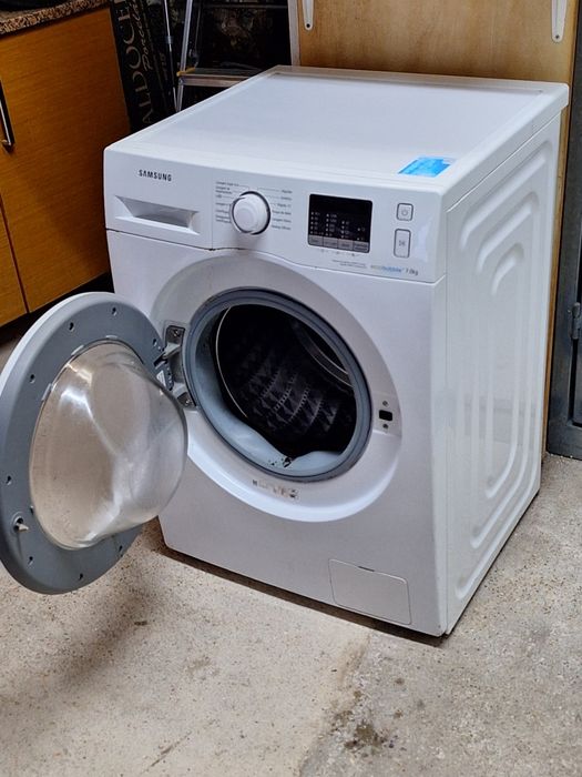 Máquina de lavar para peças