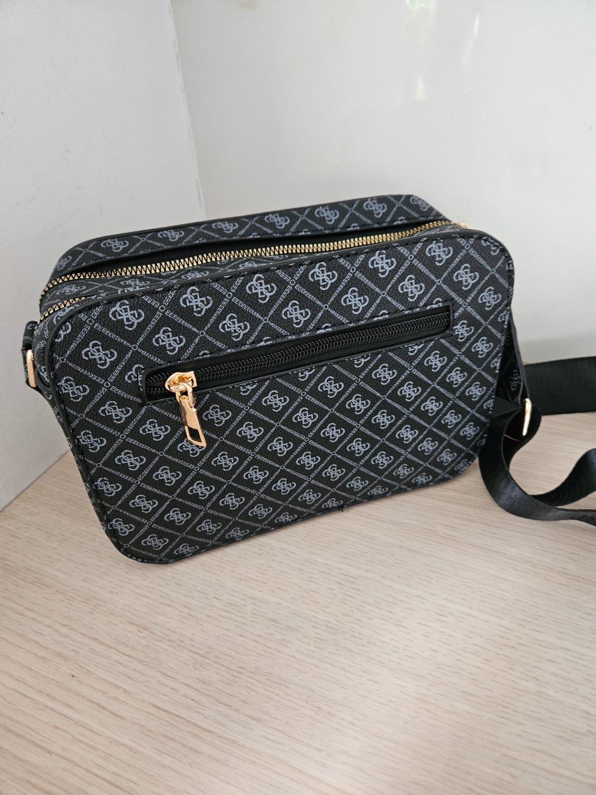 Torebka damska guess